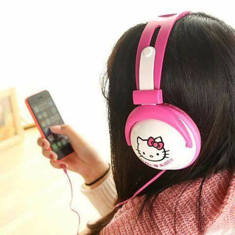 Hello Kitty Headphones